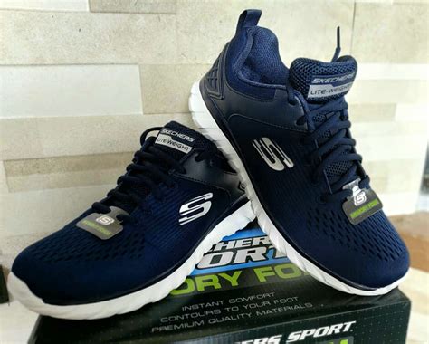 Penulis tertarik untuk menulis tentang tips untuk mendaki gunung pada post kali ni.dah trip gng pun hold sekejap kerana cuaca tidak mengizinkan. Skechers - PREBIU.com