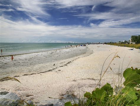 This Unspoiled Beach Town In Florida Is Like A Dream Come