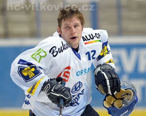 Petr vrána (born march 29, 1985 in šternberk, czechoslovakia) is a czech professional ice hockey centre. Petr Vrána fotka