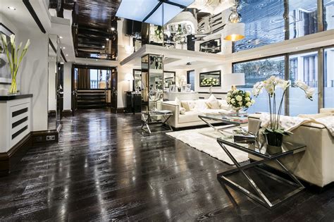 The marketing team went to extraordinary efforts to promote my house via their own outreach and in national media. Excellent Luxury Villas For Sale In London. It has an ...