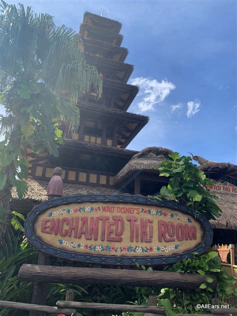 Walt Disneys Enchanted Tiki Room Magic Kingdom Allearsnet
