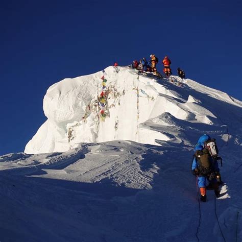 Everest 2019: Summit Wave 5 Underway - Update 5 - The Blog on ...