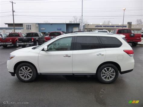 Nissan claims the 2013 pathfinder offers more standard towing capability than any other vehicle in its class. Moonlight White 2013 Nissan Pathfinder SV 4x4 Exterior ...