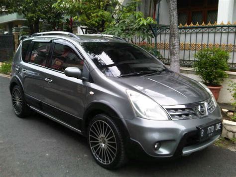 Ukuran standard ban nissan grand livina adalah 185/65 r15, biasanya bawaan aslinya adalah ban dunlop sp300. Grand Livina: Nissan Livina X Gear 1.5cc Automatic Th.2008 ...
