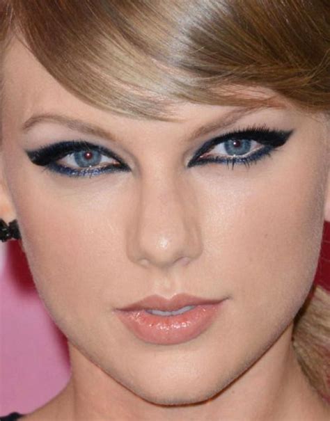 Statement Cat Eye Edgy Winged Navy Blue Smokey Eyes Makeup Taylor