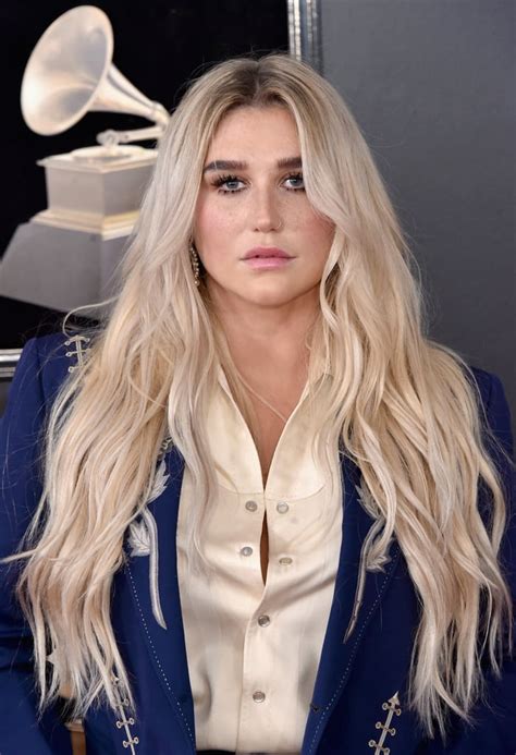 Kesha At The 2018 Grammy Awards Kesha Hair And Makeup At The 2018