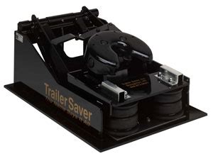 This 5th wheel hitch further guides you with its three color indicators. Air ride 5th wheel hitches from Hensley Mfg.