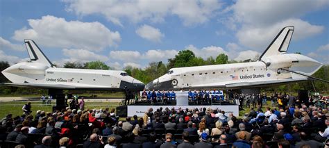 Photo Release Space Shuttle Discovery Acquired By The Smithsonian