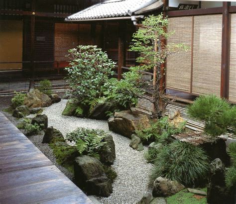 Kanchiin: Landscapes for Small Spaces: Japanese Courtyard Gardens, by ...