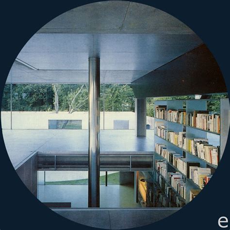 The house is made up of three stacked volumes, each with their own characteristics. STORIES OF HOUSES: 'Maison à Bordeaux', by Rem Koolhaas