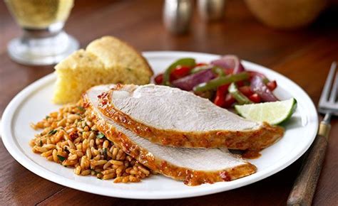Each dinner serves 6 to 8 people and comes completely cooked. The top 30 Ideas About order Thanksgiving Dinner Safeway ...