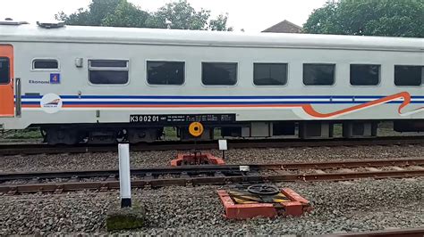 Maybe you would like to learn more about one of these? Kumpulan kereta api indonesia di stasiun sukorejo sengon ...