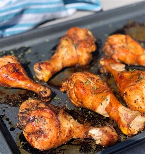 Preheat an oven to 375 degrees. Chicken Drumsticks In Oven 375 - The Best Easy Crispy Oven Baked Chicken Thighs Recipe - I ...