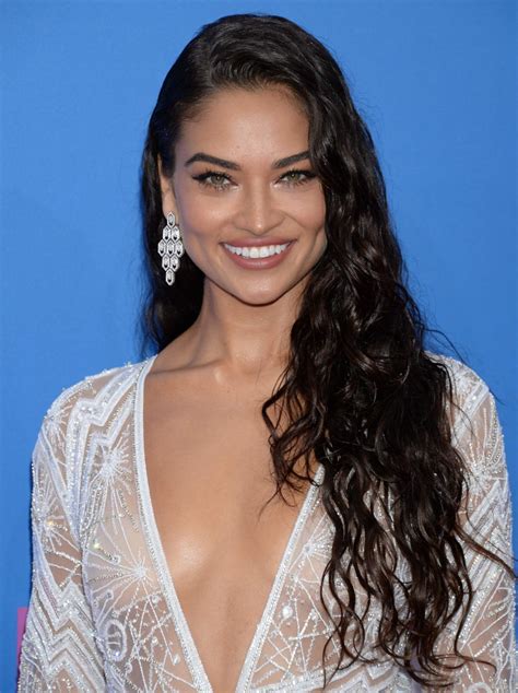He is able to successfully complete multiple tasks with favorable results despite deadline pressure. Shanina Shaik See-Through - The Fappening Leaked Photos ...