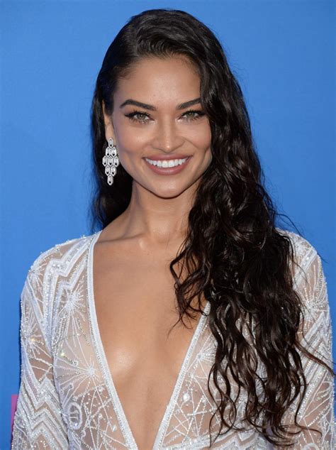 Opulent gold edition for women. Shanina Shaik See-Through - The Fappening Leaked Photos ...