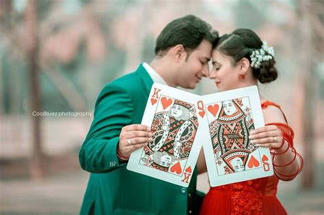 20 Pre Wedding Photoshoot Props To Breathe Life In Your Filmy Love Story