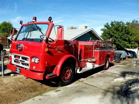 International W900 1960 Emergency And Fire Trucks