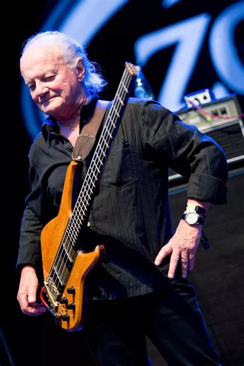 jim rodford dead the kinks and the zombies bassist dies at 76 after fall down the stairs