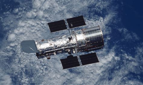 Nasas Hubble Telescope Photographs A Creepy Cosmic Keyhole Out In Deep