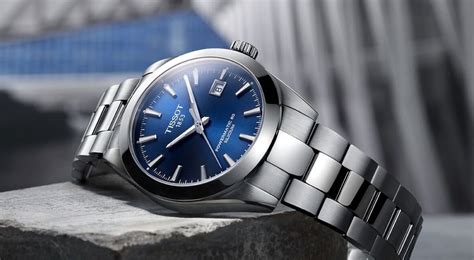 Hamilton is the story of america then, told by america now. The 25 Best Watches for 1000 Dollars or Less in 2020 ...