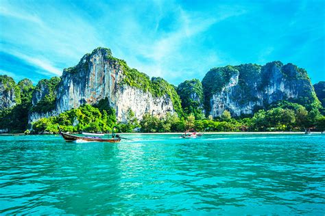12 day Boutique Small Ship Thailand Islands cruise with Phuket beach 
