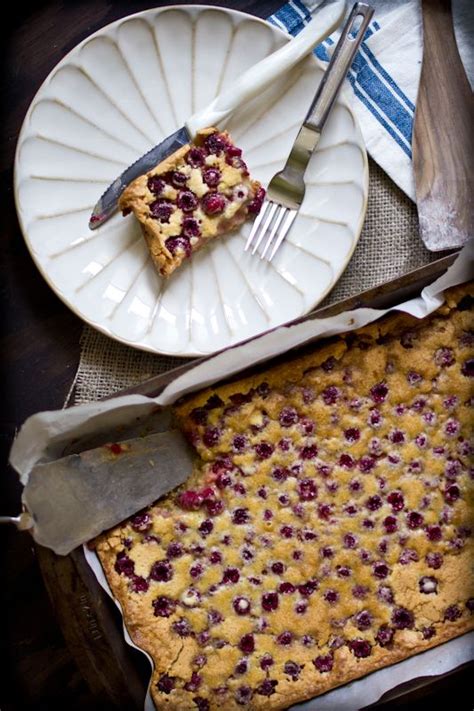 With an oatmeal shortbread crust, a raspberry jam filling, and a buttery crumb topping, these raspberry crumble bars are a delicious, easy dessert! Raspberry Custard Bars with an Almond Shortbread Crust ...