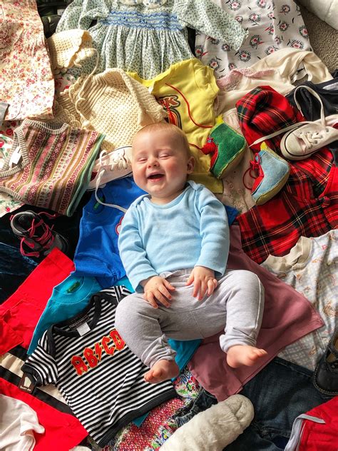 'Babies outgrow seven clothing sizes in their first two years': why renting children's clothes ...