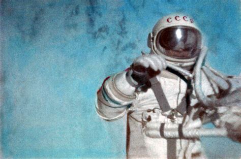 the first man to walk in space reveals what really happened 1965 flashbak