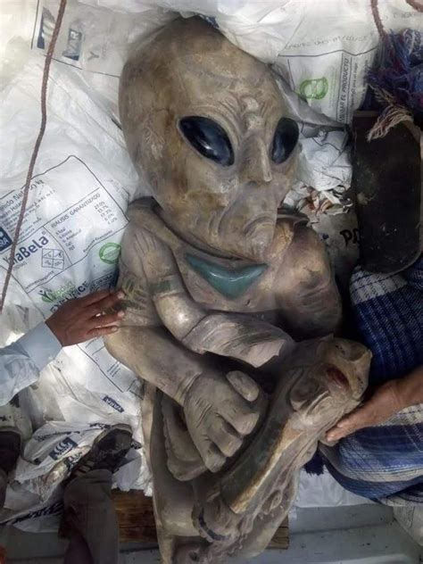 Comienza la construcción del tren maya. En la construcción del Tren Maya se encontraron figuras de ...