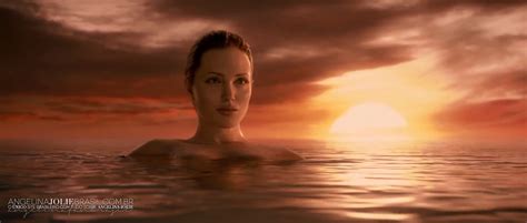 Screencaps Filmes Beowulf Screencaps Angelina Jolie Brasil