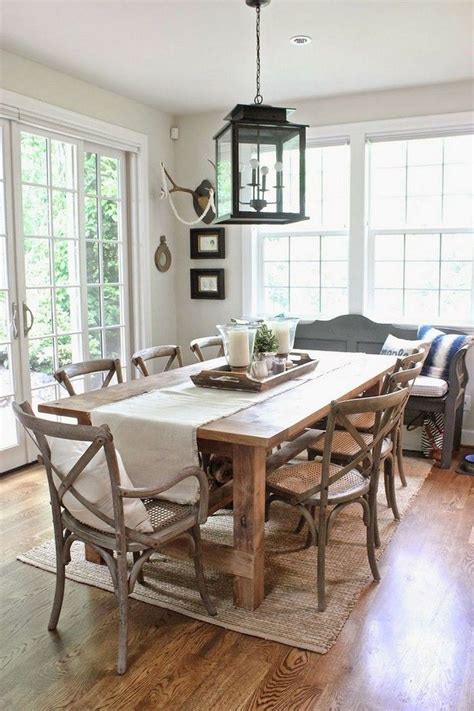 Farmhouse Dining Room Table Decor Ideas