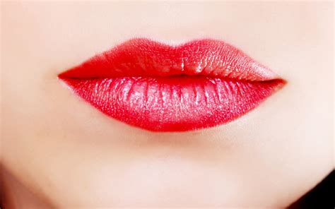 6 Tip Mendapatkan Bibir Seksi