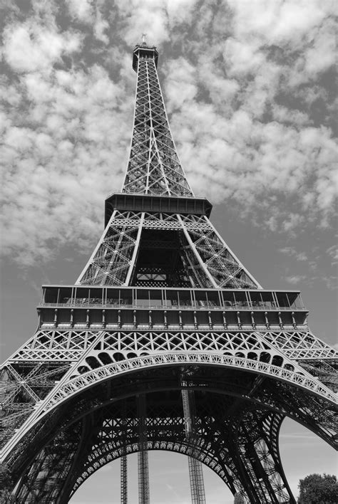 Grayscale Photo Of Eiffel Tower Hd Wallpaper Wallpaper Flare
