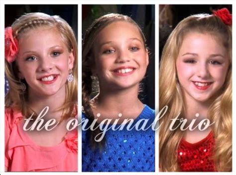 the original trio maddie chloe and paige dance mums dance moms chloe and paige