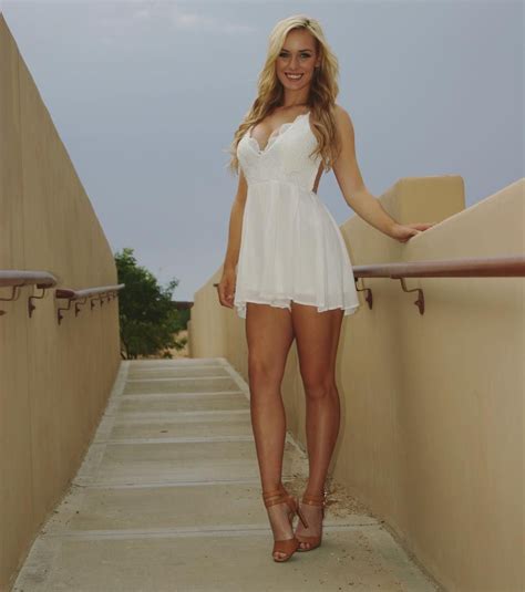 Paige Spiranac Is The Hottest Professional Female Golfer In History