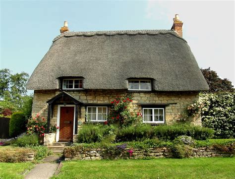 A Village Retreat Cottage Style Homes English Cottage Style