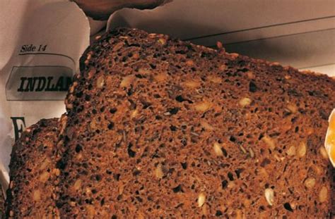 Rezept für ein sehr leckeres schwarzbrot aus roggen und dinkel. Rezept-Tipp: Kuchen mit Most und Schwarzbrot ...