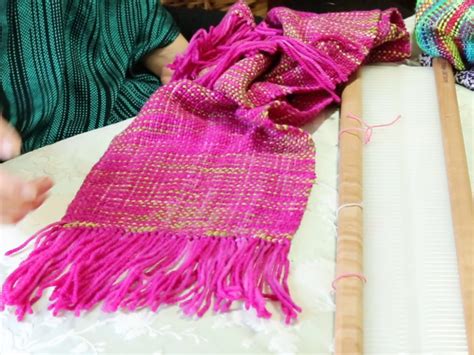 Choosing And Using Yarns In Weaving Weaving Yarn Rigid Heddle Weaving