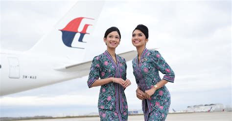 Malaysia airlines cabin crew interview questions. More than just a pretty face… MAS cabin crew prove their ...
