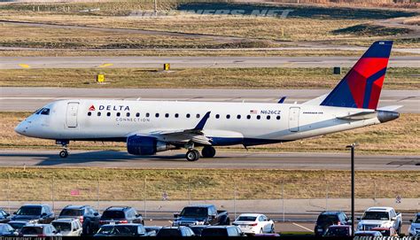 Embraer 175lr Erj 170 200lr Delta Connection Compass Airlines