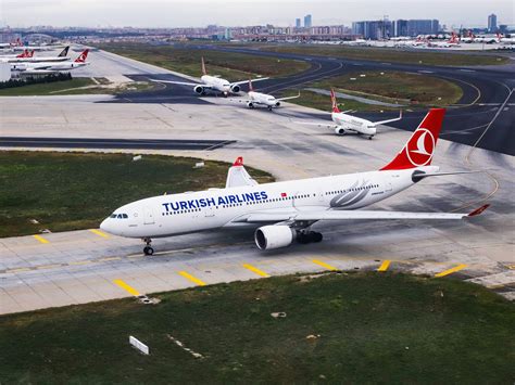 How A Turkish Airlines Jet Flew An Extra 800 Miles And Landed On Time