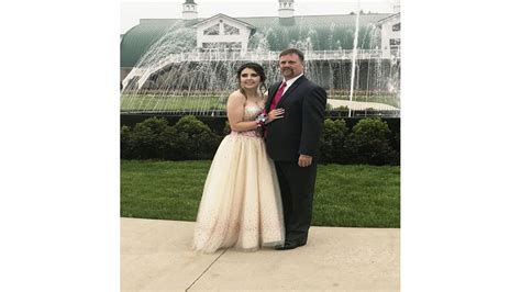 Dad Takes Late Sons Girlfriend To Prom After Fatal Crash