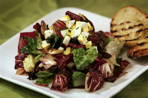 Recipe Grilled Radicchio And Romaine Chopped Salad La Times Cooking