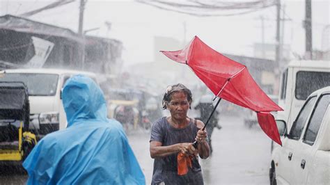 13 Killed As Typhoon Mangkhut Slams Into The Philippines Cgtn