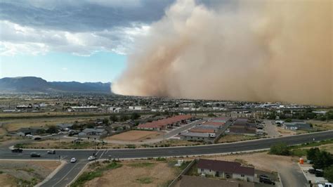 Arizonan Town Hit By Huge Dust Storm World News Sky News
