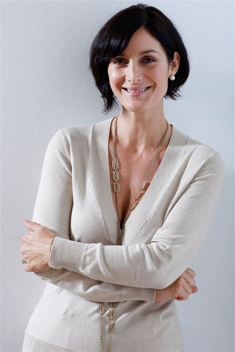 Picture Of Carrie Anne Moss Carrie Anne Moss Female Stars Actresses