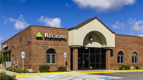 Regions Bank Near Me Find Branch Locations And Atms Nearby