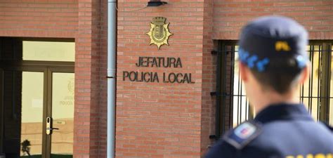 La Policía De Calahorra Contará Con Un Centenar De Dispositivos De Alerta Contra Agresiones