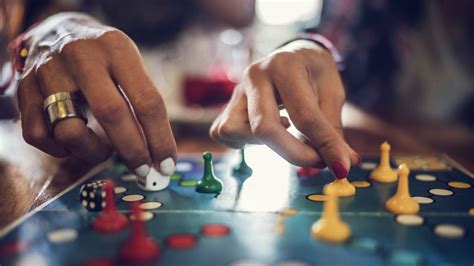 These Are The Best 2 Person Board Games That Are Actually Fun
