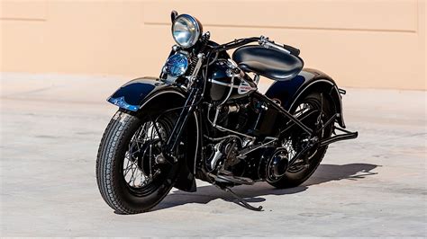 1941 Harley Davidson Knucklehead Is A Black Speck Of American